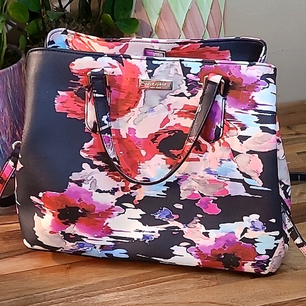Kate Spade Watercolor Purse, Like New!